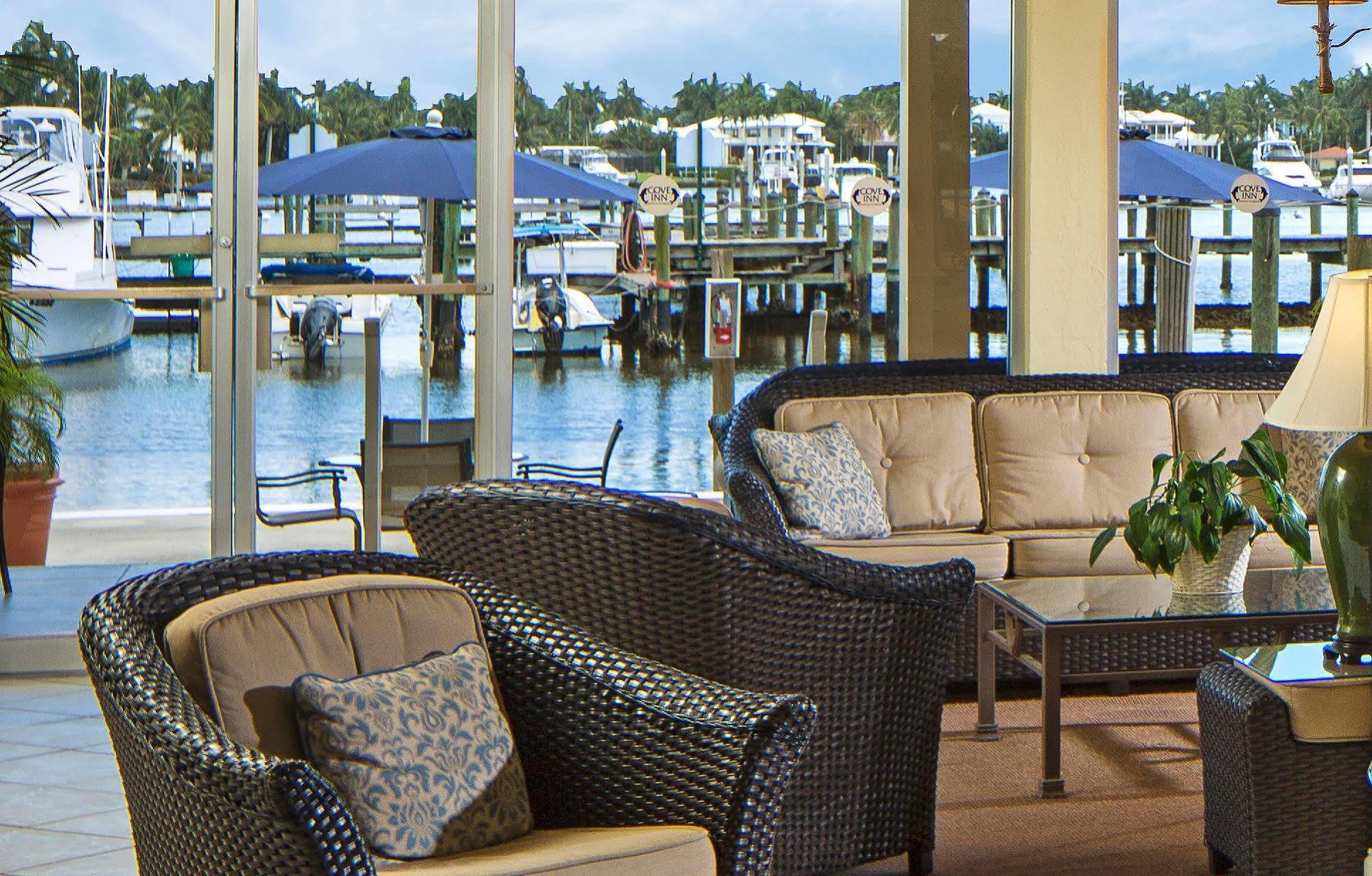 Cove On Bay Hotel 2*